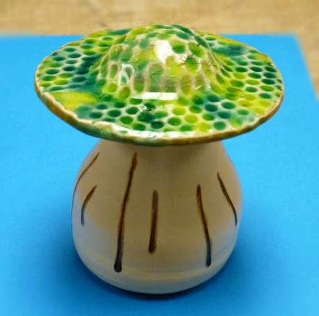 Amaranth Stoneware Mushroom Fruit Fly Trap Pest Deterrents